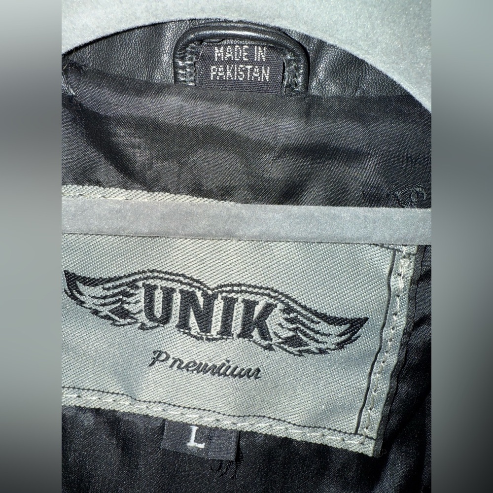 Leather Jacket - Picture 2 of 7